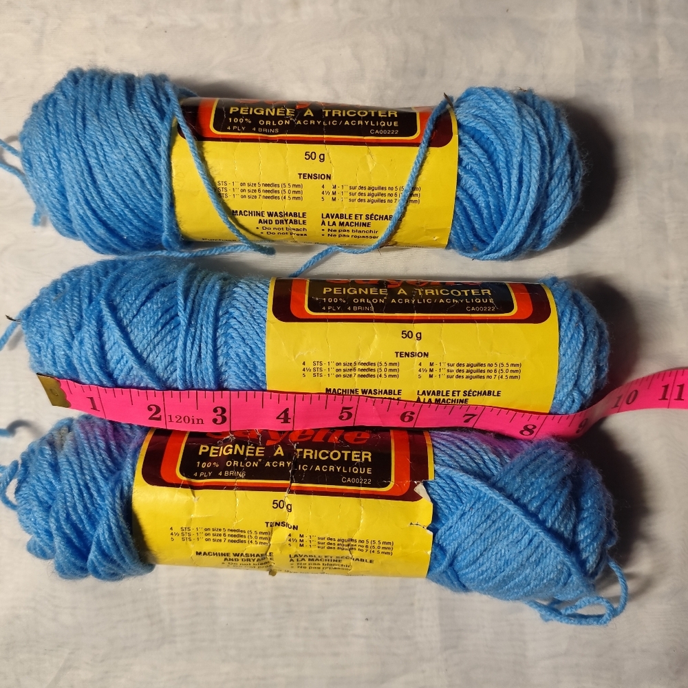 3/$30💜Sayelle Worsted Knitting Yarn Lot - 3 pack - Picture 2 of 3